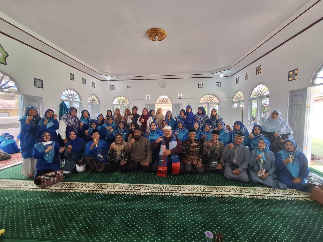 Bimas Islam Kemenag Toba Samosir Apresiasi MT Medan Perjuangan Salurkan 3 Ekor Sapi ke Kabupaten Toba