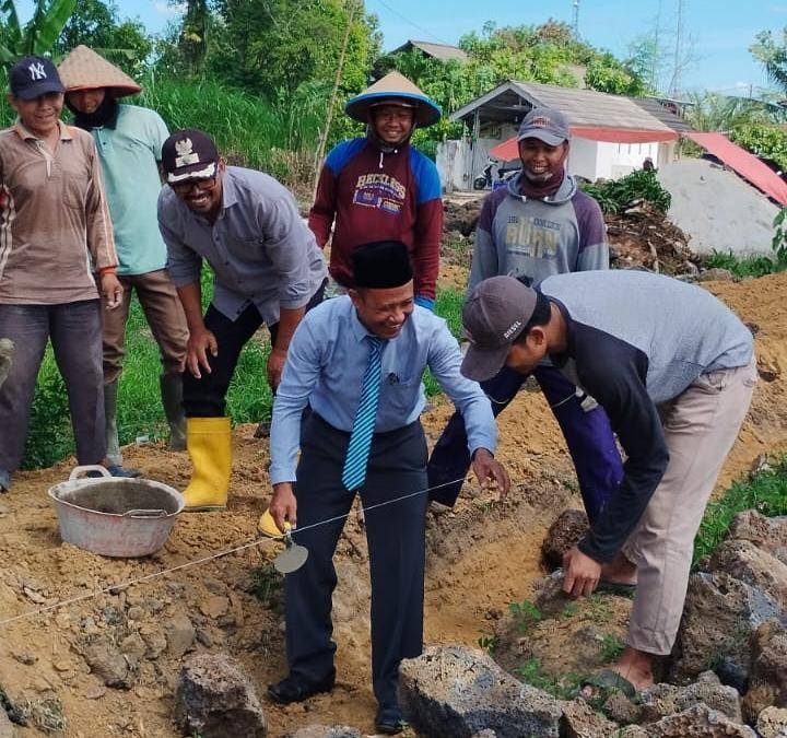 Kepala KUA Braja Selebah Hadiri Peletakan Batu Pertama GSG LDII