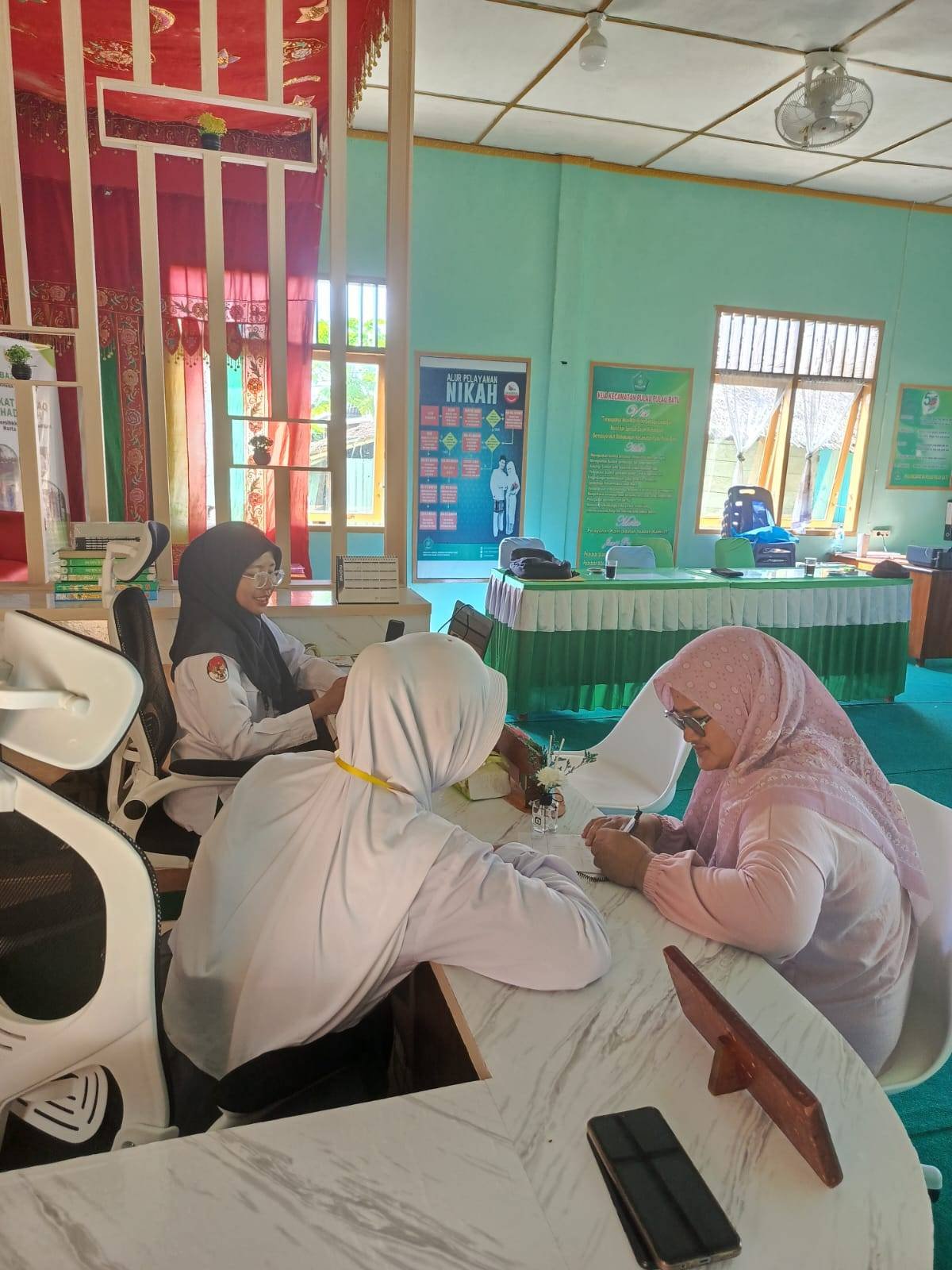 KUA Pulau Pulau Batu Hadir Layani Pendaftaran Nikah Menuju Keluarga Sakinah