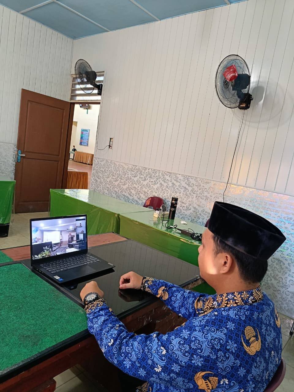 Perkuat Pembinaan Generasi Muda, Penghulu KUA Hiliduho Ikuti Workshop KPRK MUI Secara Daring