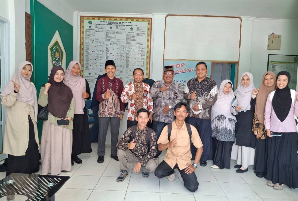 Perkuat Sinergi Akademis, KUA Bengkalis Sambut Mahasiswa IAIN Datuk Laksemana untuk Penelitian Pendidikan Multikultural