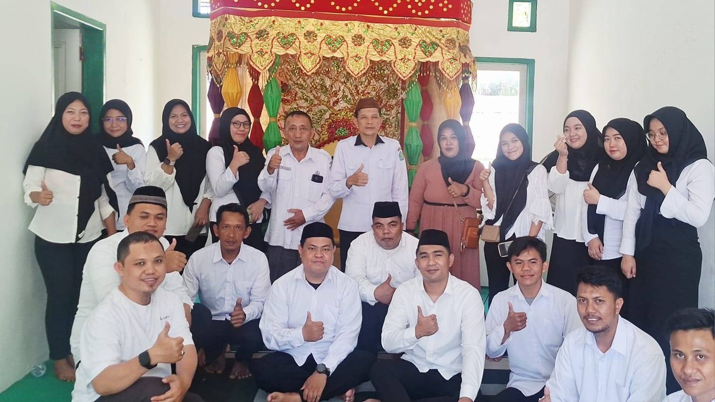Belajar Menikah Jadi Asyik: Marton Abdurrahman & Penghulu Kota Tengah Gunakan Metode BSC dalam Bimwin Mandiri