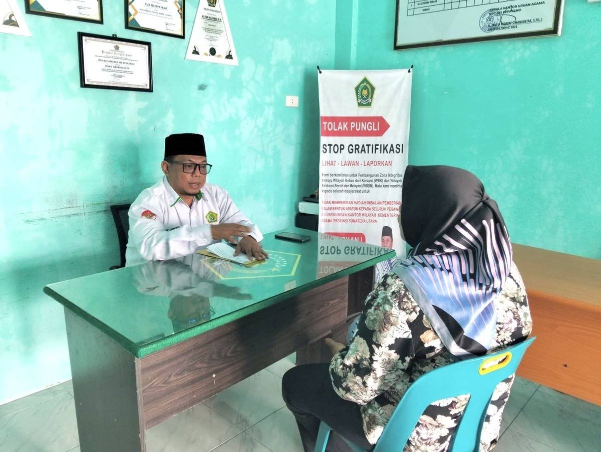 Jalankan Fungsi BP4, Kepala KUA Layani Warga Konsultasi Keluarga dan Perkawinan