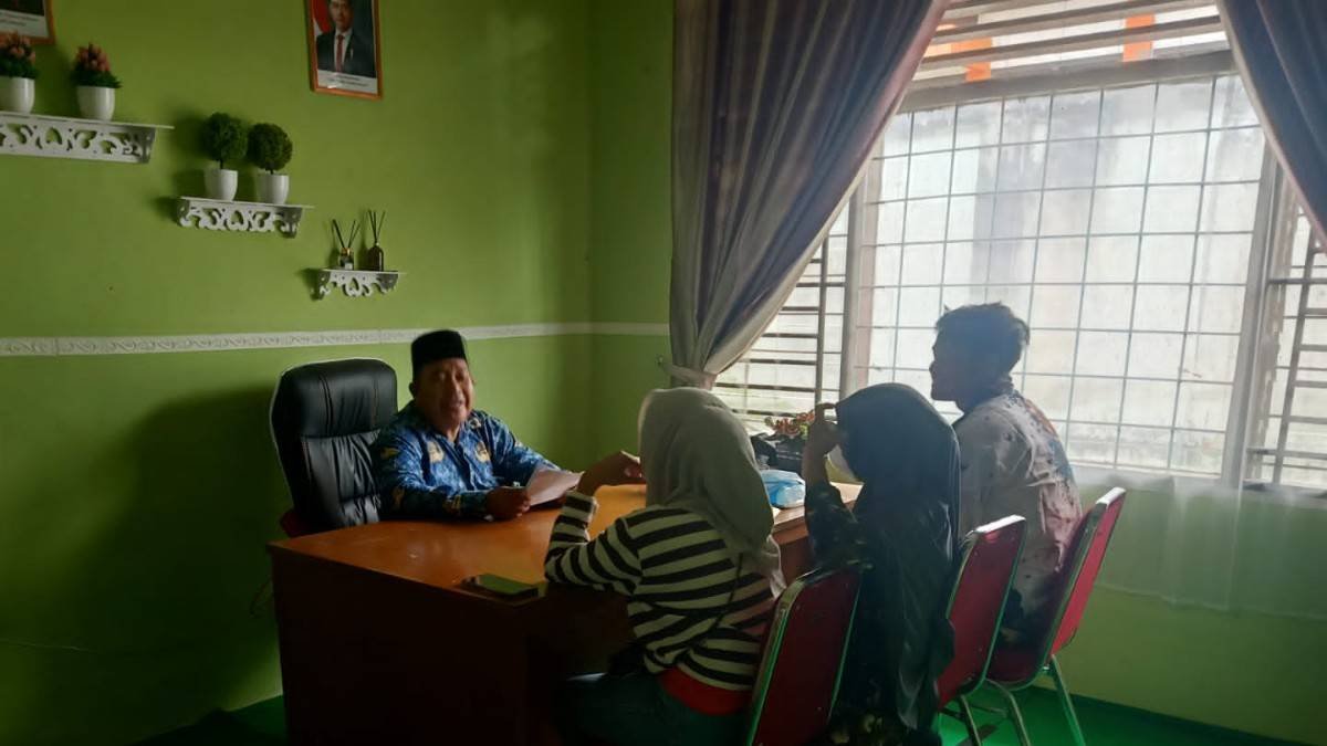 Pastikan Legalitas Pernikahan, KUA Tanah Putih Beri Pendampingan Isbat Nikah