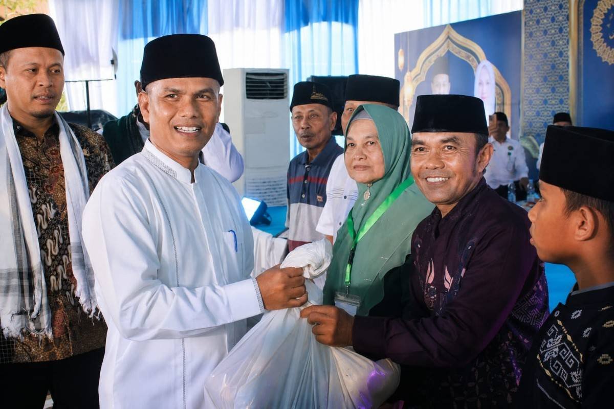 KUA Marpoyan Damai Melalui BerBakTi Wujudkan Dakwah Kolaboratif, Bantu 65 Dhuafa dan 10 Anak Yatim