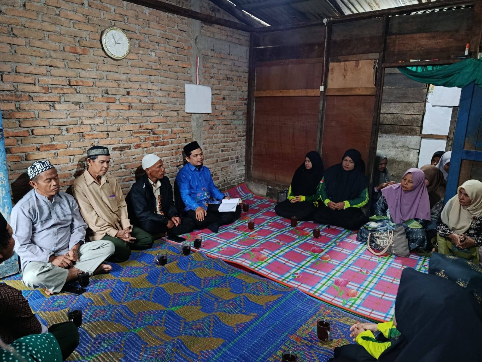 Perkuat Pemahaman Ibadah, Kepala KUA Pegagan Hilir Isi Safari Majelis Taklim Lewat Materi Fiqih Salat