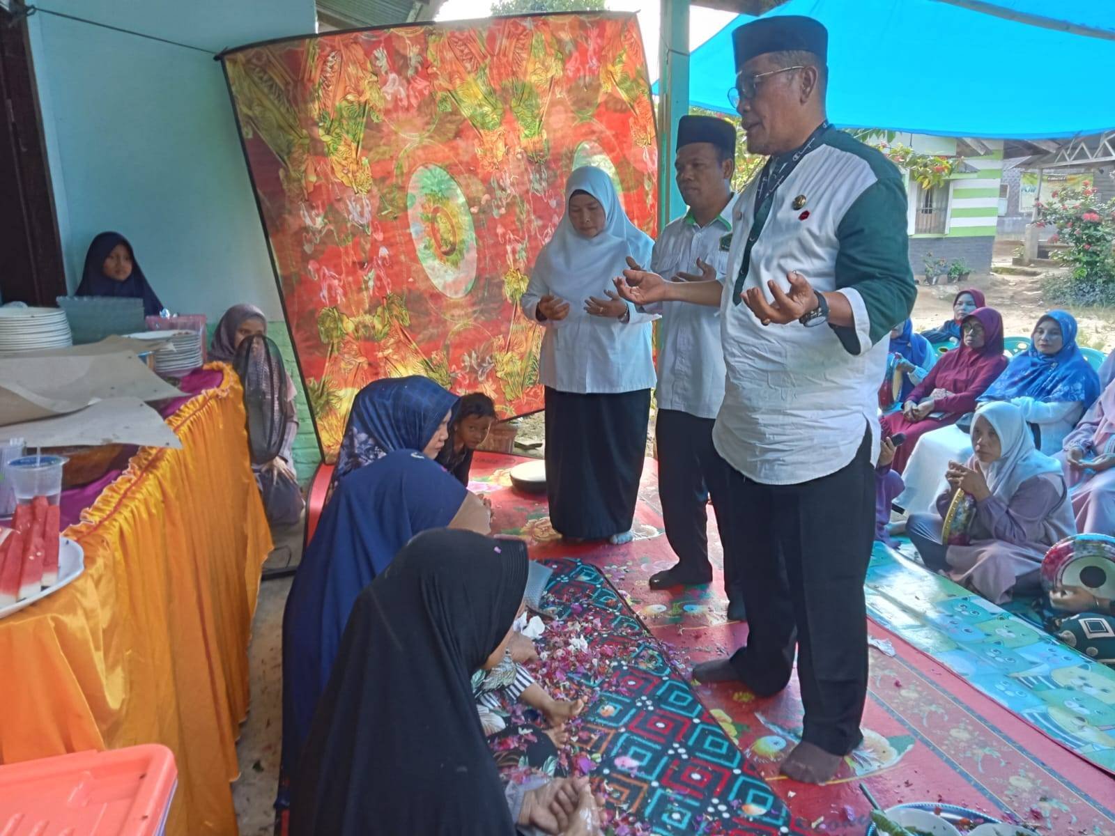 Hadiri Acara Tepung Tawar Jamaah Umrah, KUA Silinda Tekankan Rasa Syukur 
