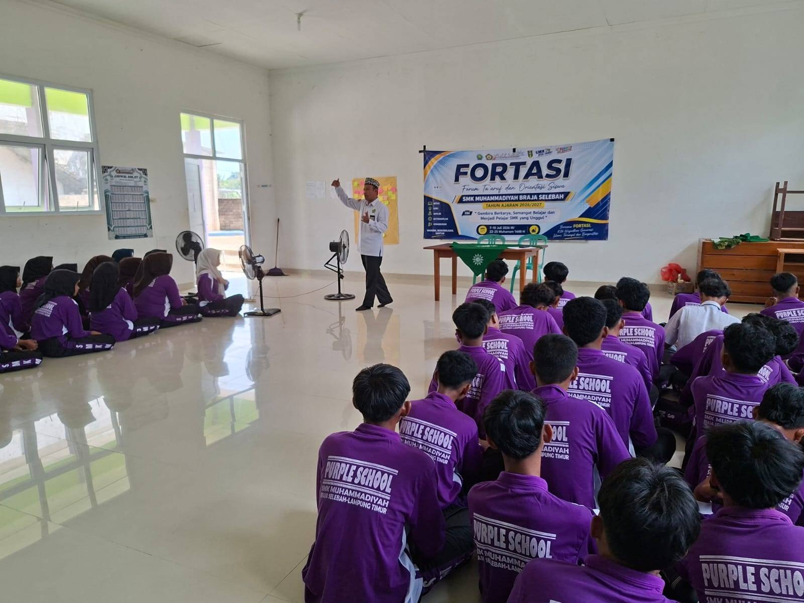 KUA Braja Selebah Perkuat Karakter Remaja Melalui Formasi di SMK Muhammadiyah