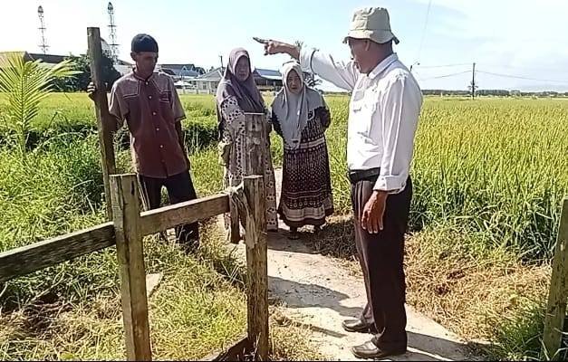 Penghulu Maros Baru Edukasi Keluarga tentang Rashdul Kiblat Jelang Istiwa’ A’zam