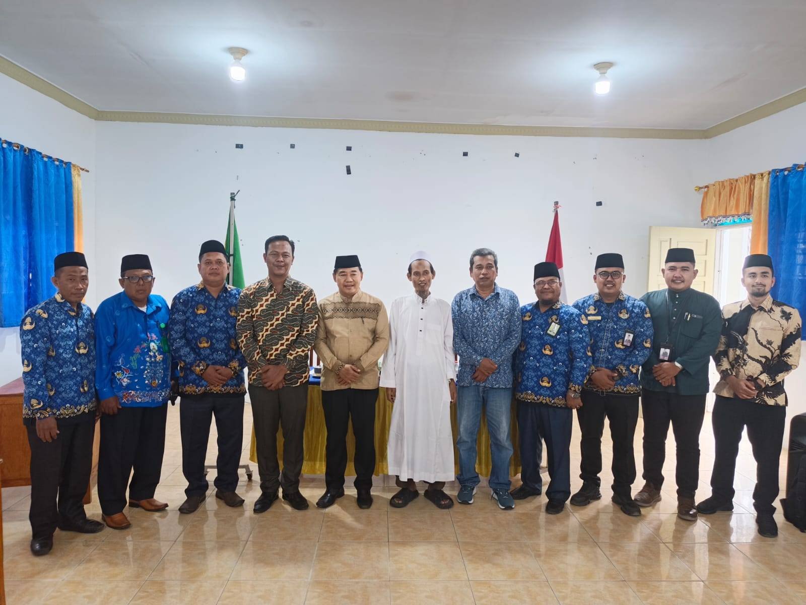 Kepala Kantor Kemenag ra Kabupaten Batu BaBuka UKTKK Bagi Penghulu