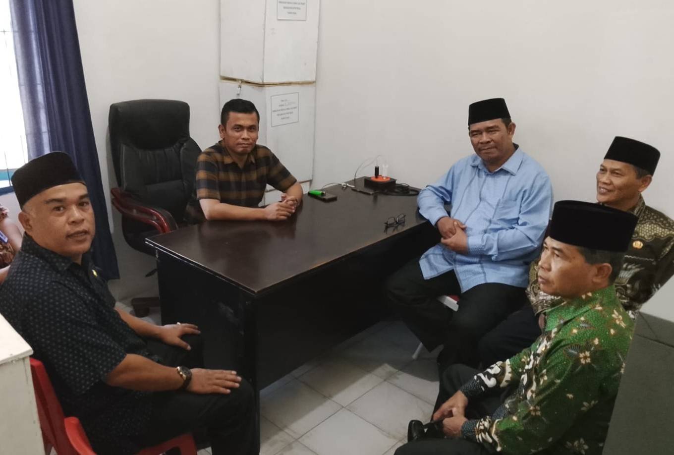 KUA STM Hilir Berkoordinasi Dengan Camat Untuk Persiapan Pemilihan Pengurus FKUB dan MUI