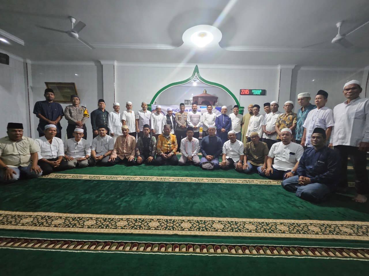Mempererat Ukhuwah, SMS UTARA Perkokoh Silaturahmi BKM se-Kecamatan Padangsidimpuan Utara di Masjid Al-Ikhlas Kayuombun 