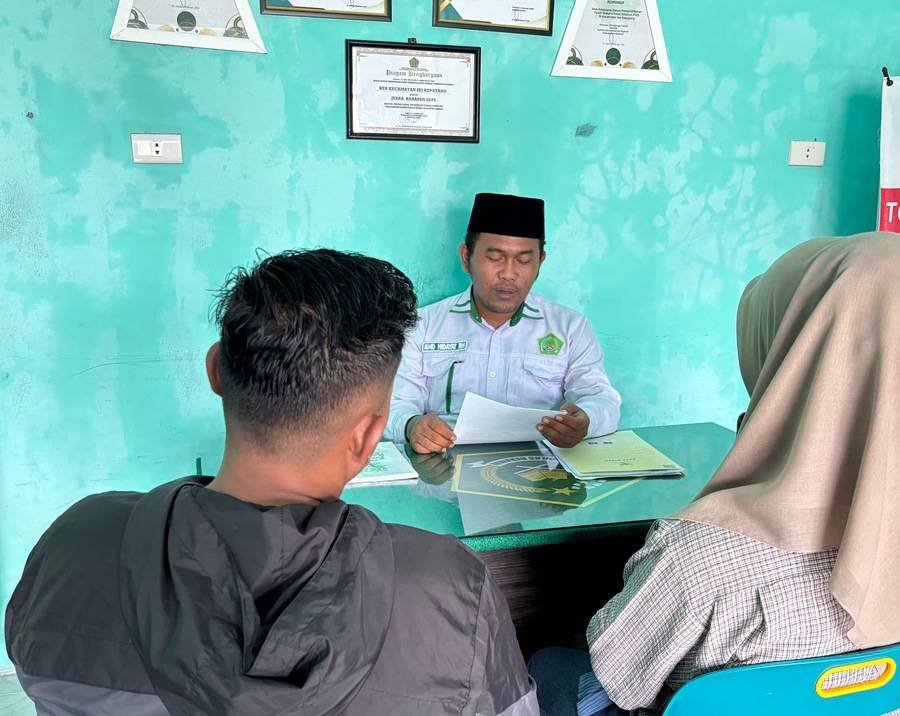Melalui Penasehatan Perkawinan, Penghulu KUA Sei Kepayang Tingkatkan Kesiapan Calon Pengantin