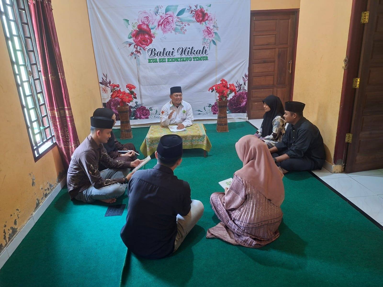 PLT KUA Sei Kepayang Timur Bekali Calon Pengantin melalui Bimbingan Perkawinan
