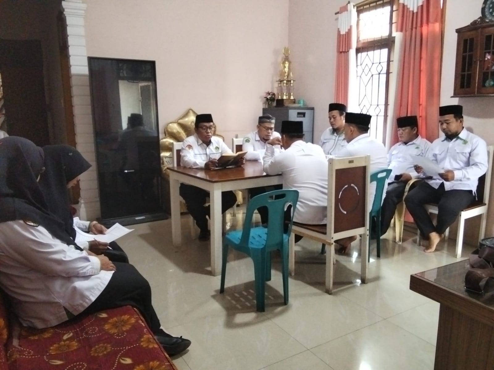 KUA Rantau Utara Kembali Gelar Muzakarah Kitab Kuning, Perkuat Kompetensi Penyuluh dan Penghulu