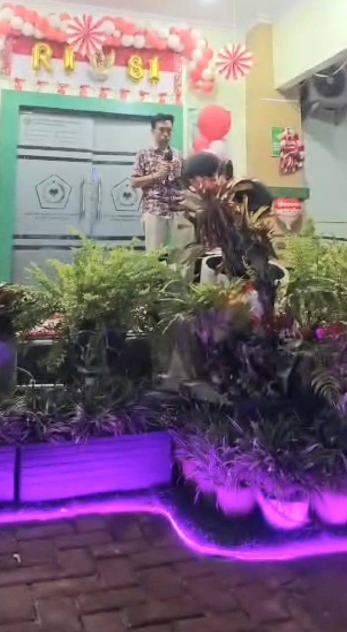 Kepala KUA Dungingi Jamil Meriahkan HUT RI Ke -81 Lewat Lomba Vokal Keroncong 