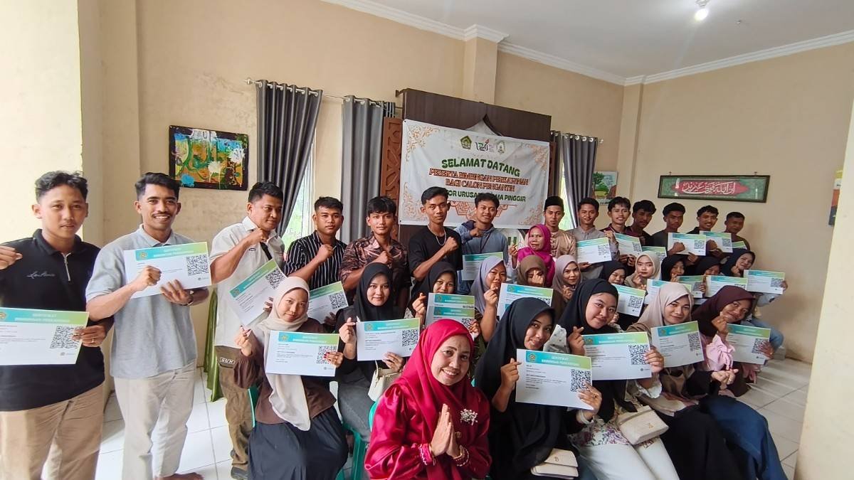 Perkokoh Ketahanan Keluarga, KUA Pinggir Gelar Bimbingan Perkawinan Bagi Calon Pengantin