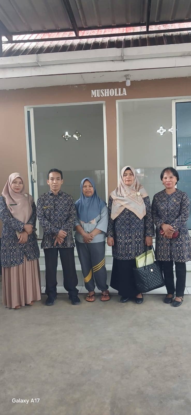 Kepala KUA Tarutung Bersama Jajaran Laksanakan Pendataan Musholla di Tempat Umum dan Fasilitas Publik