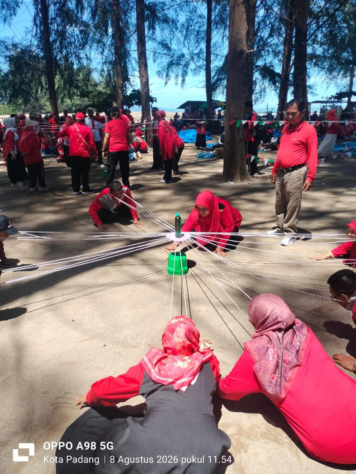 KUA Lubuk Begalung Ikuti Game dan Outbound, Meriahkan HJK Kota Padang ke-357 dan HUT RI ke-81