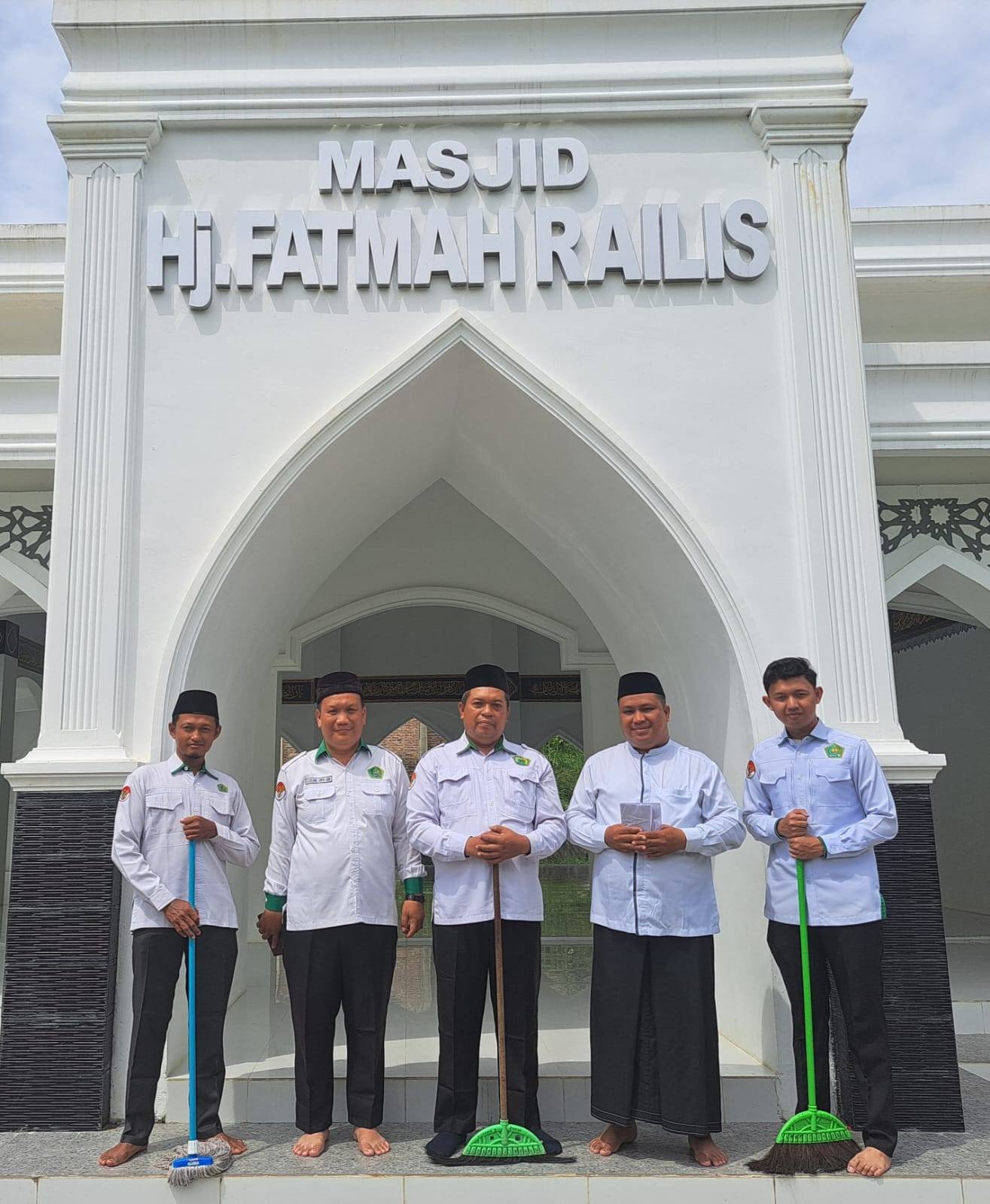 Kepala KUA Galang Laksanakan Program “GEBER MAS” di Masjid Hj. Fatmah Rilis Desa Kotangan