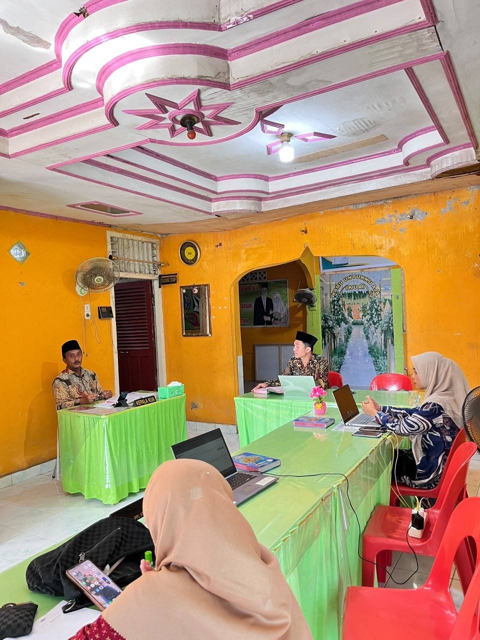 KUA Gunungsitoli Utara Perdalam Kaidah Bacaan Al-Qur’an dalam Bina Iman