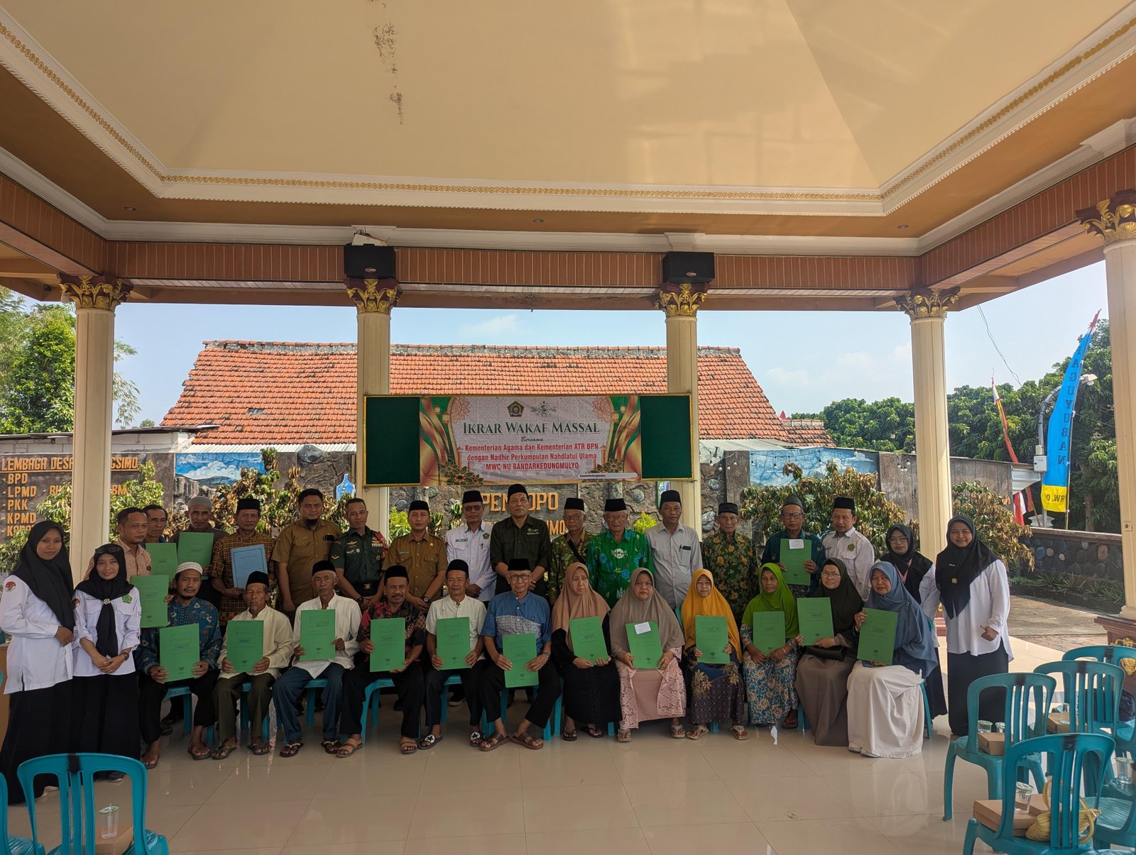 20 Bidang Tanah Diikrarkan dalam Wakaf Massal di Pucangsimo Jombang