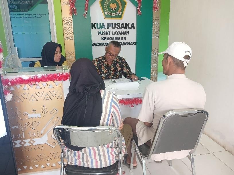 Isbat Nikah Gelombang II, KUA Batanghari Perdana Verifikasi Berkas Warga