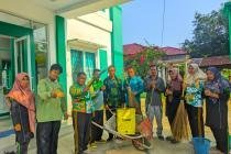 KUA Cerenti Kompak! Gotong Royong Wujudkan Lingkungan Kerja Nyaman