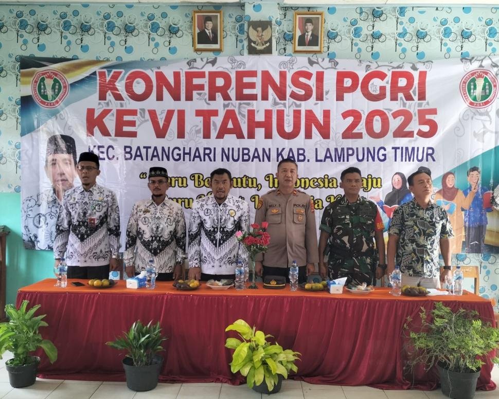Kepala KUA Batanghari Nuban Hadir Konfercab PGRI VI