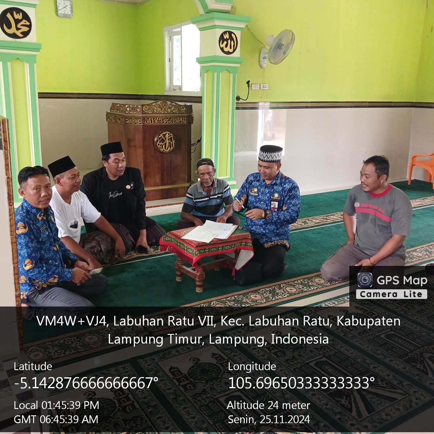 Laksanakan fungsi PPAIW, Kepala KUA Labuhan Ratu Pimpin Ikrar Wakaf dan Tandatangani E-AIW