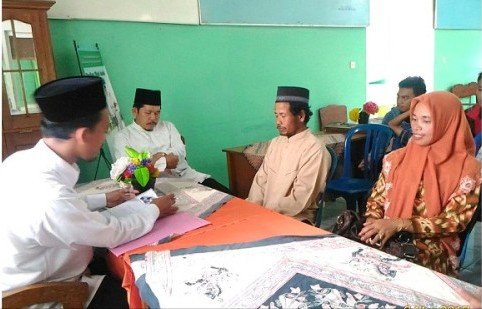 Penghulu KUA Curup Pandu Prosesi Nikah