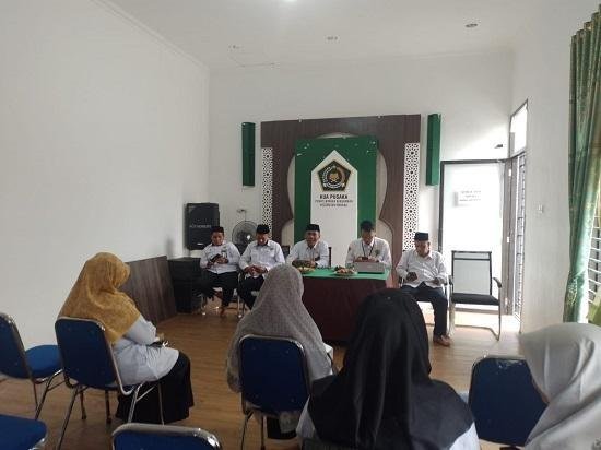 Kepala KUA Kec. Mandau Pimpin Rapat Persiapan Manasik Haji Tahun 2025