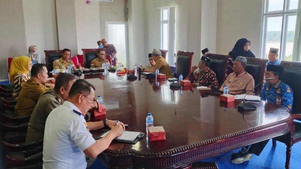 Kepala KUA Tanah Putih hadiri Rakor Persiapan Keberangkatan Jemaah Calon Haji Kabupaten Rokan Hilir