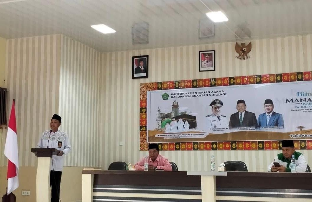 Kepala KUA Sentajo Raya Hadiri Acara Pelepasan Jamaah Haji di Aula Kemenag Kuantan Singingi