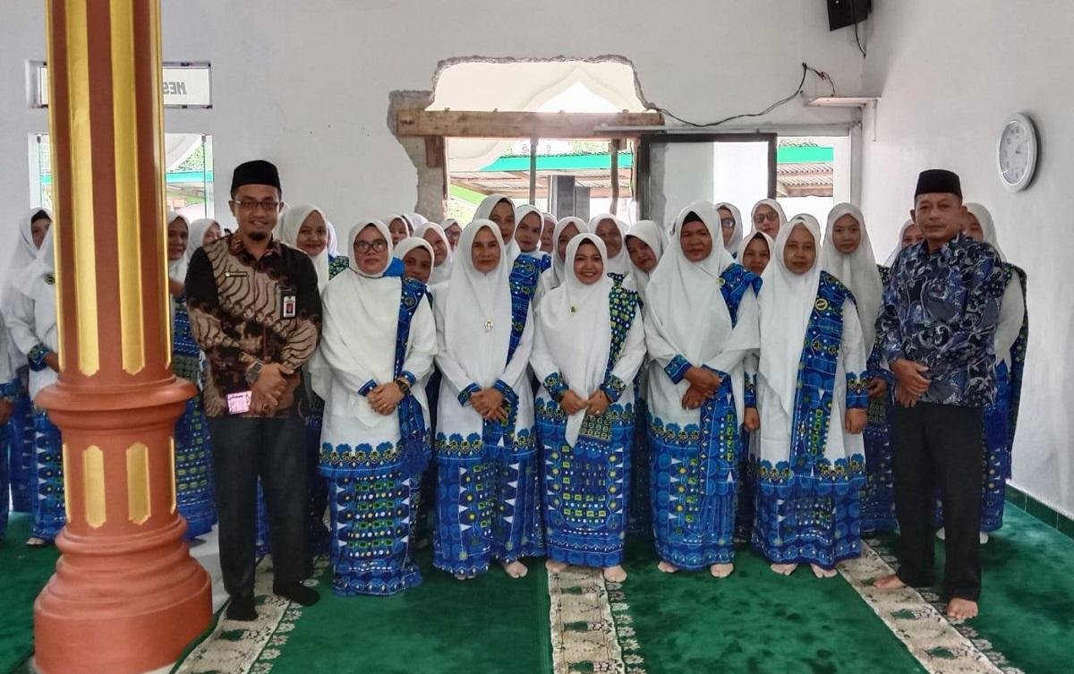 Kepala KUA Sentajo Raya Hadiri Kegiatan BKMT Kecamatan di Desa Langsat Hulu