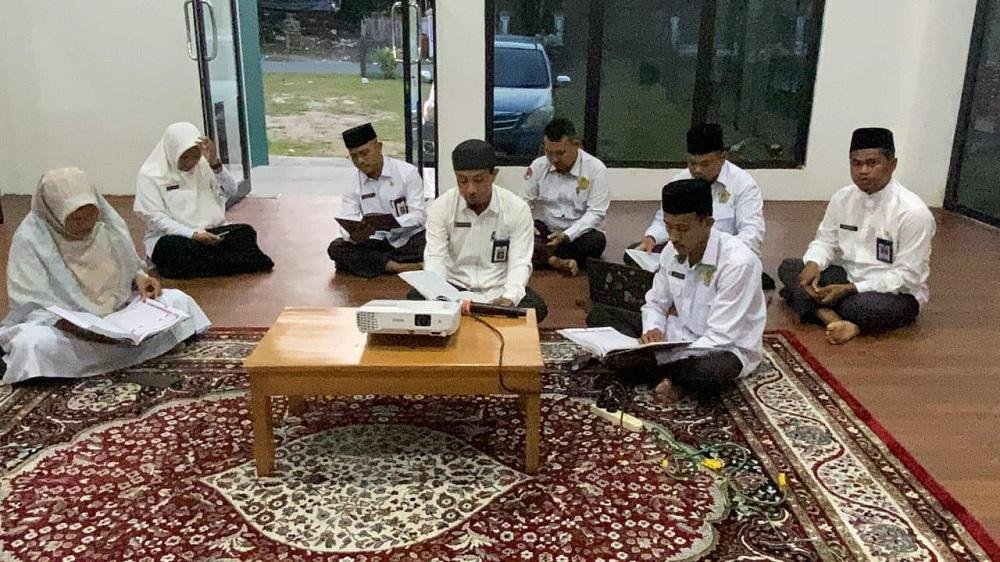 KUA Kecamatan Sentajo Raya Gelar Doa Bersama untuk Kesuksesan dan Keselamatan Ibadah Haji Tahun 2025