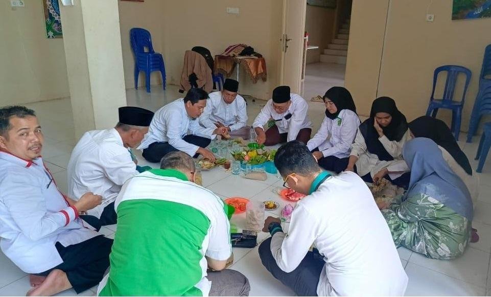 Penuh Haru dan Bahagia, KUA Kec. Pinggir Gelar Syukuran Kelulusan PPPK