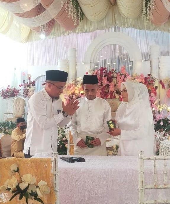 Pandu Akad Nikah, Rindra Febrian : Semoga Menjadi Keluarga Sakinah Mawadah Warahmah