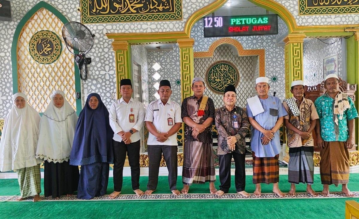 Pantau Secara Langsung Kegiatan Umat, KUA Kecamatan Pucuk Rantau Lakukan Safari Zhuhur