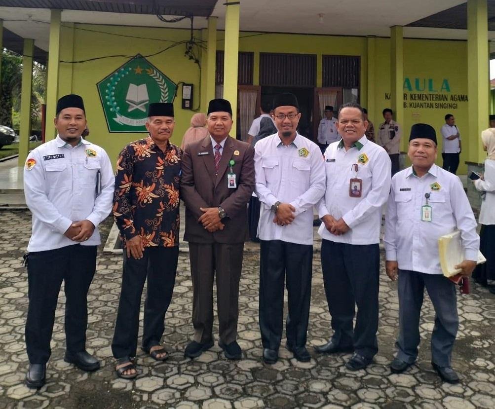 Kepala KUA Sentajo Raya Hadiri Pelantikan Pejabat Struktural Kementerian Agama Kabupaten Kuantan Singingi