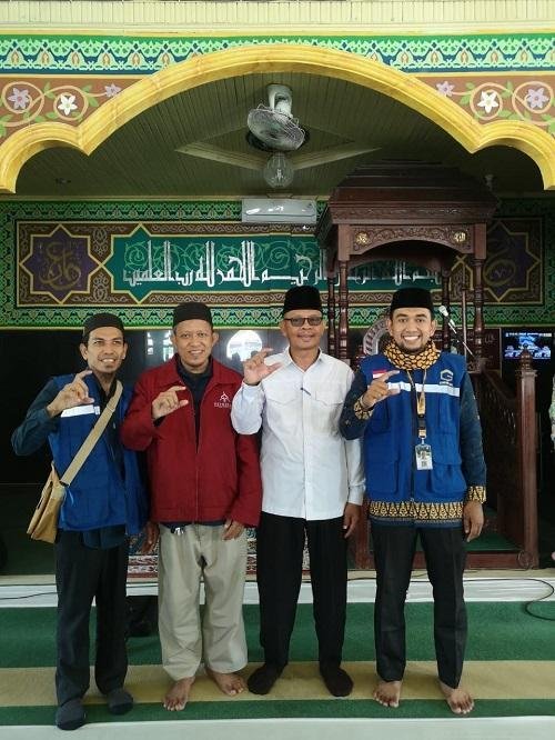 Kepala KUA Kec. Bantan Ikuti Pelepasan Jemaah Umrah PT Gemilang Tour di Masjid Ar-Raudhah Selatbaru