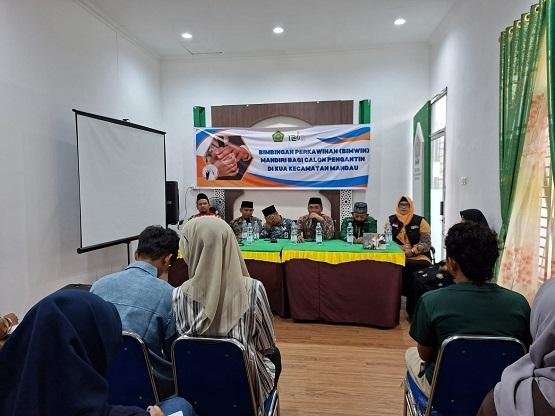 Kepala KUA Kec. Mandau Buka Secara Resmi Bimwin Mandiri Angakatan IV Tahun 2025