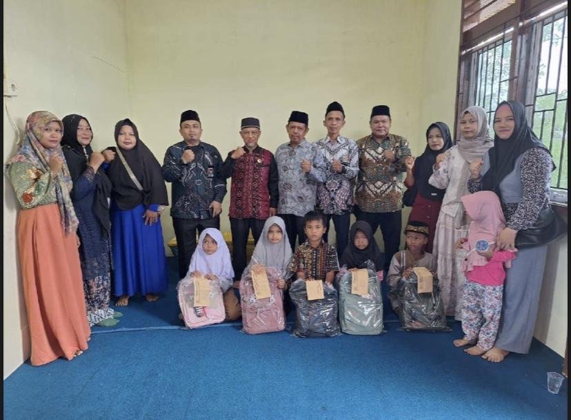 Peaceful Muharram, KUA Tebing Tinggi Salurkan Kebaikan Pada Lebaran Yatim 1447 H