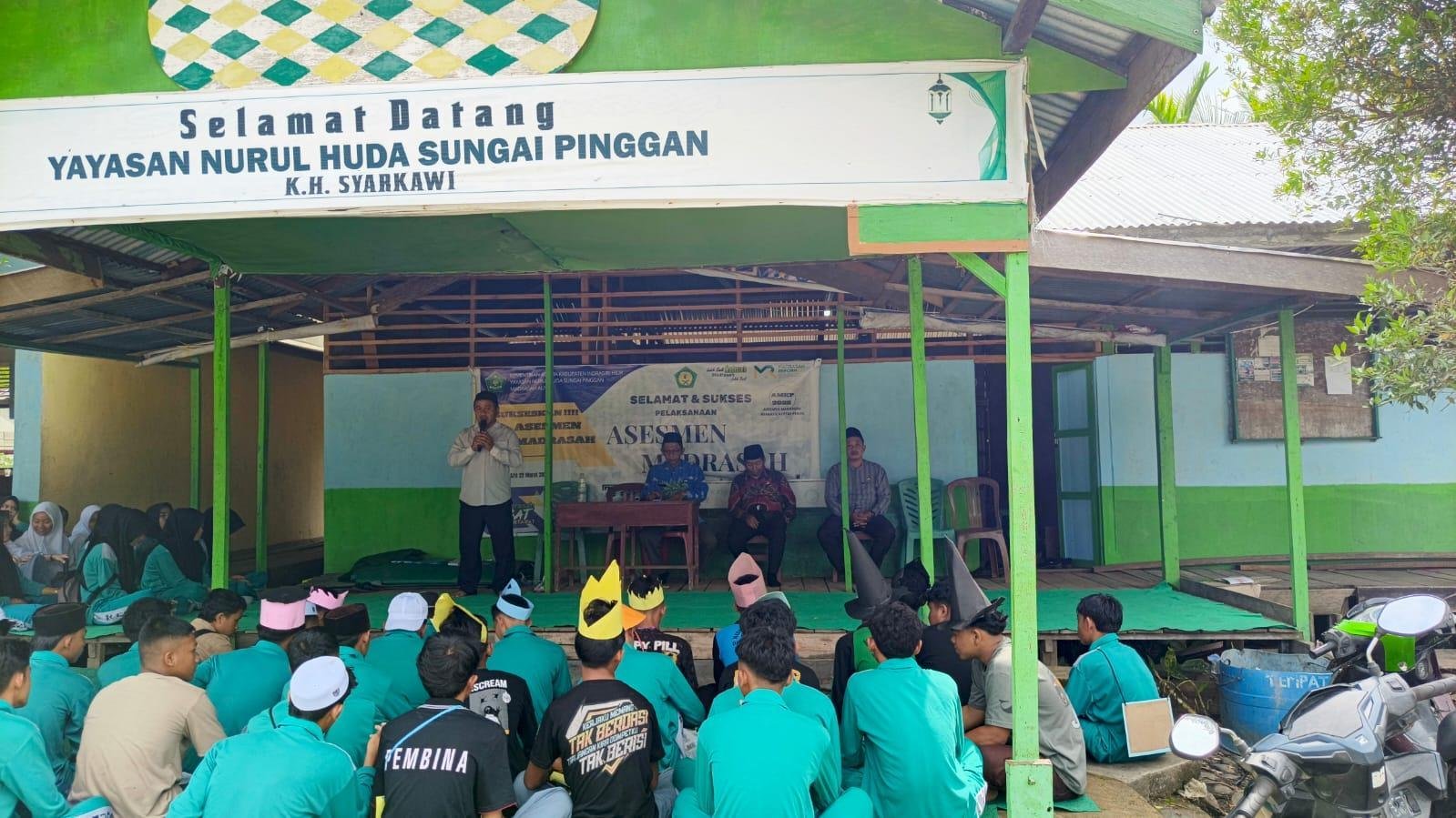 KUA Batang Tuaka Beri Bimbingan Pranikah untuk Remaja Madrasah Aliyah Nurul Huda