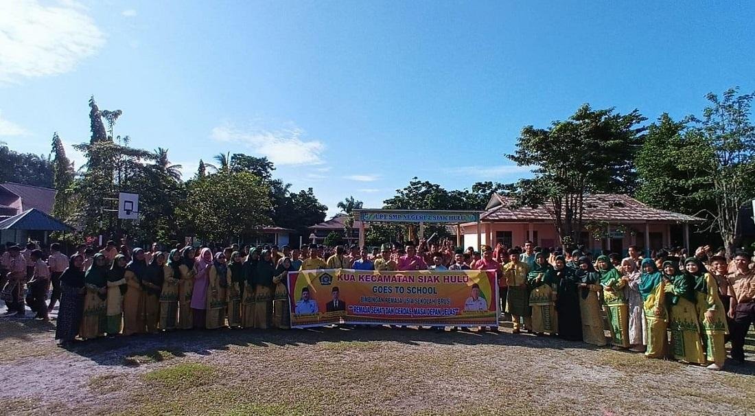 KUA Siak Hulu Gelar BRUS di SMPN 02 Siak Hulu, Tanamkan Nilai Moral dan Pengetahuan Hukum kepada Siswa