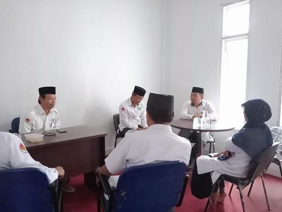 Kepala KUA Bengkalis Bubarkan Panitia Bimbingan Keluarga Sakinah dan Bahas Persiapan Bimwin Angkatan ke-7