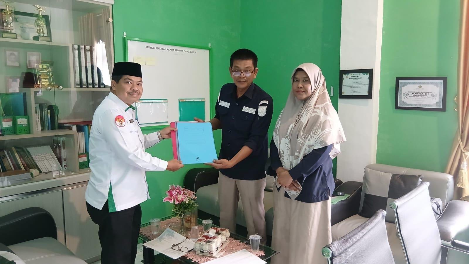 Ka. KUA Rambah Perkuat Perjanjian Kerjasama dengan Disdukcapil