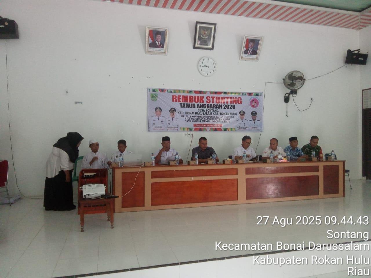 Ka. KUA Bonai Darussalam Ikuti dan Pandu Doa pada Acara Rembuk Stunting dan RKPDes di Desa Sontang