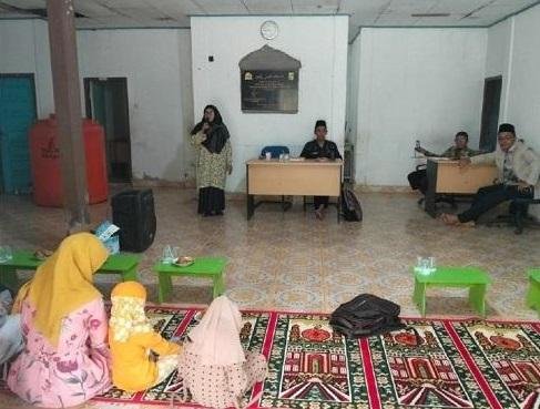 Penghulu KUA Kec. Bantan Faisal Amin Buka Kegiatan Pembinaan Mualaf di Desa Jangkang