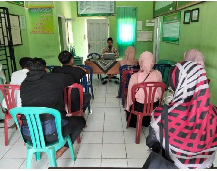 KUA Tambusai Utara Gelar Bimbingan Perkawinan Pra Nikah bagi Calon Pengantin